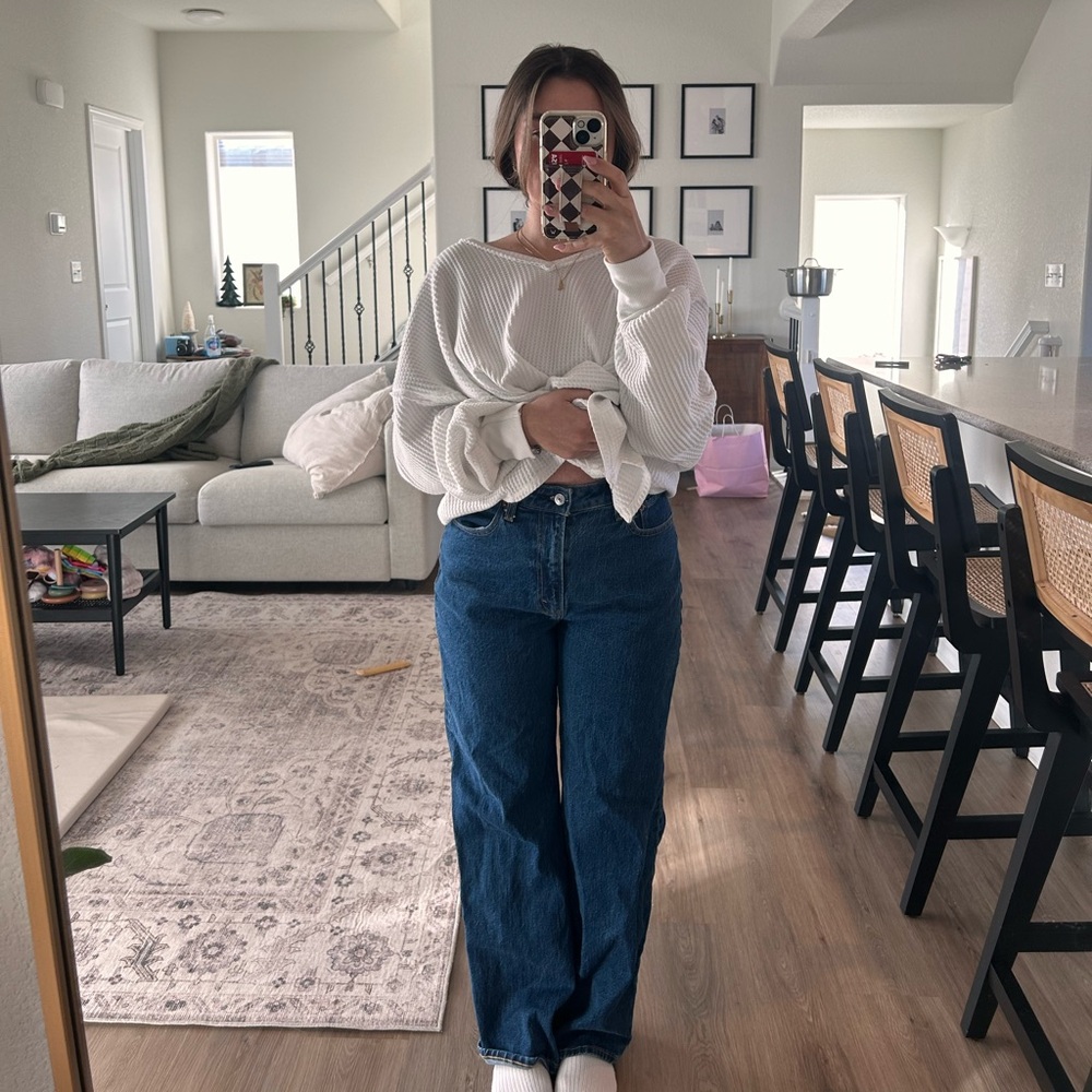 Abercrombie curve love 90s relaxed jeans SHORT length